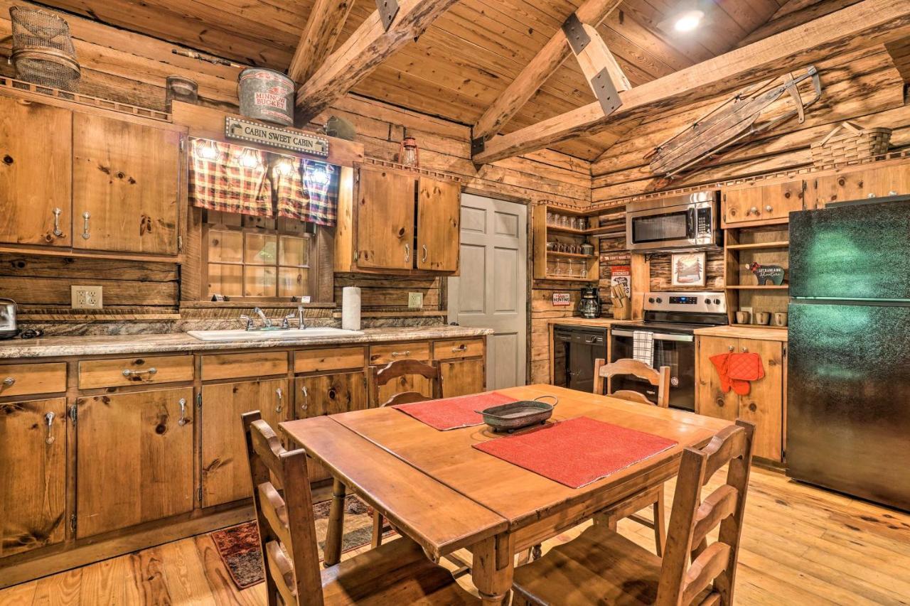 Вилла North Georgia Mtn Escape With Hot Tub And Games! Sautee Nacoochee Экстерьер фото