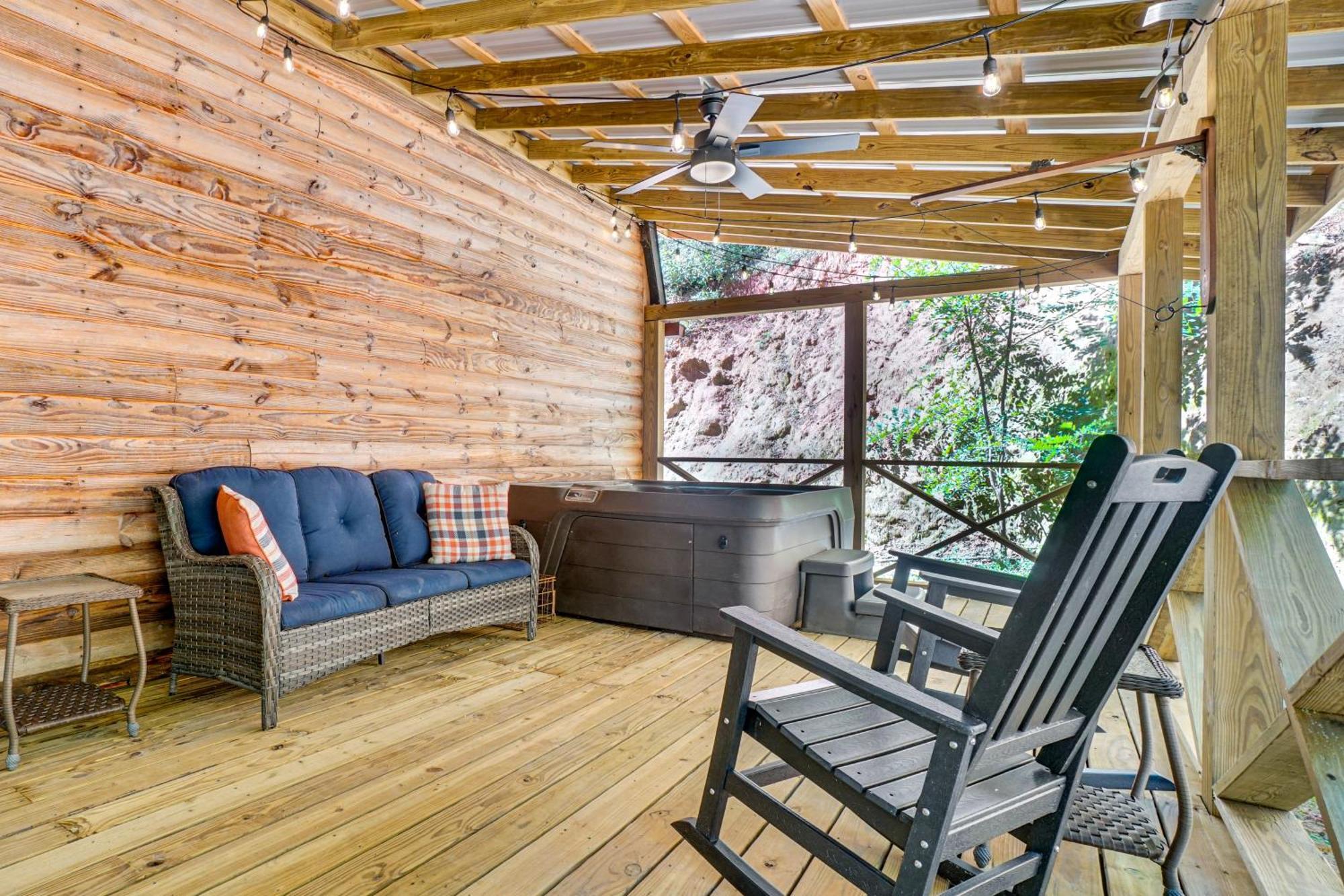 Вилла North Georgia Mtn Escape With Hot Tub And Games! Sautee Nacoochee Экстерьер фото