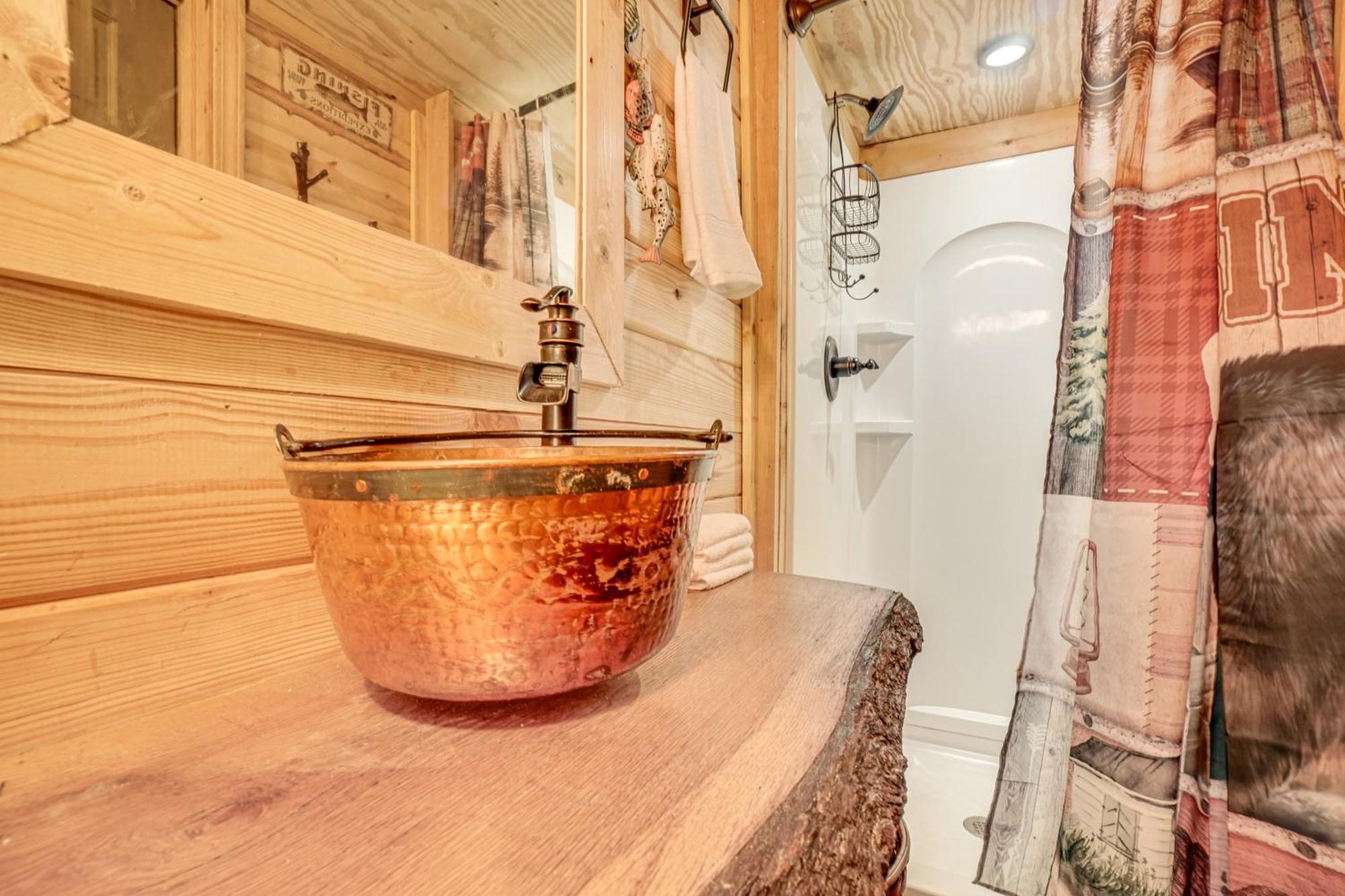 Вилла North Georgia Mtn Escape With Hot Tub And Games! Sautee Nacoochee Экстерьер фото