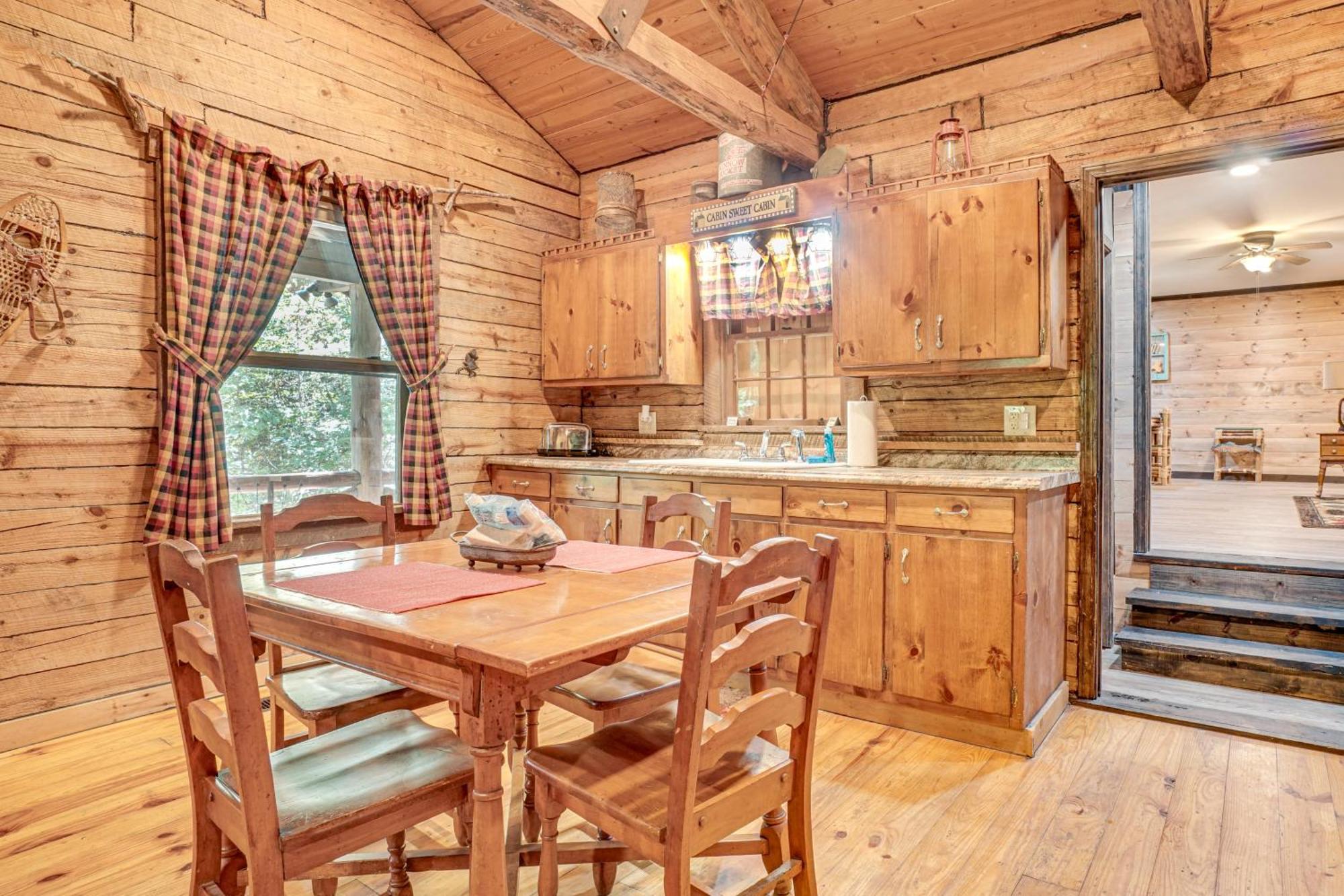 Вилла North Georgia Mtn Escape With Hot Tub And Games! Sautee Nacoochee Экстерьер фото